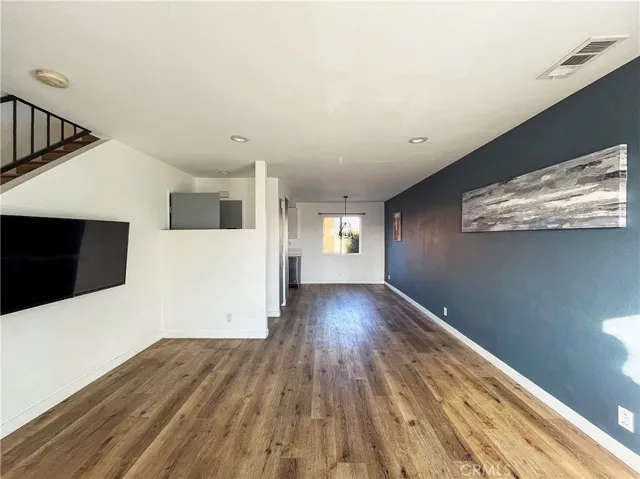 110 S Eucalyptus, Inglewood, California 90301