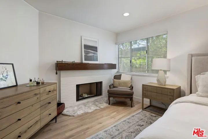 928 7th Street 3, Santa Monica, California 90403