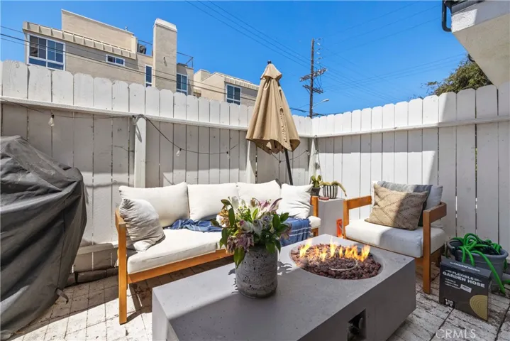 3906 Pacific Avenue, Marina Del Rey, California 90292