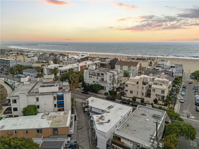 3906 Pacific Avenue, Marina Del Rey, California 90292