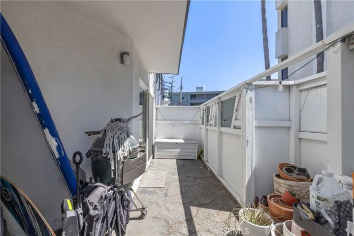 3906 Pacific Avenue, Marina Del Rey, California 90292