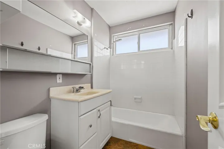 3906 Pacific Avenue, Marina Del Rey, California 90292