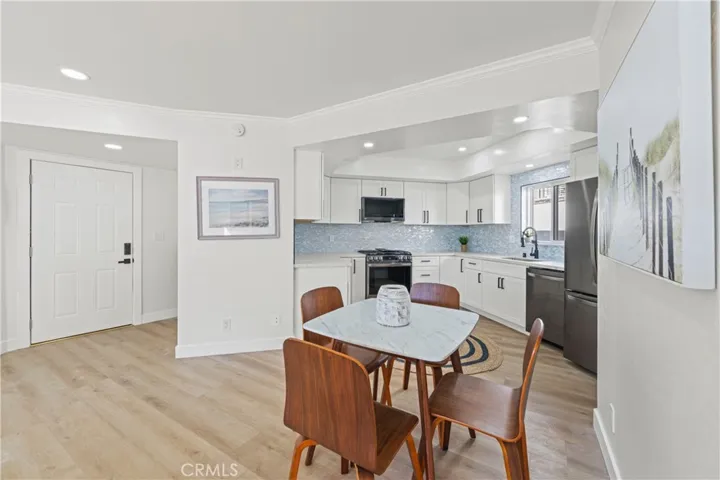 3906 Pacific Avenue, Marina Del Rey, California 90292