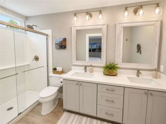 24321 Encorvado Lane, Mission Viejo, California 92691