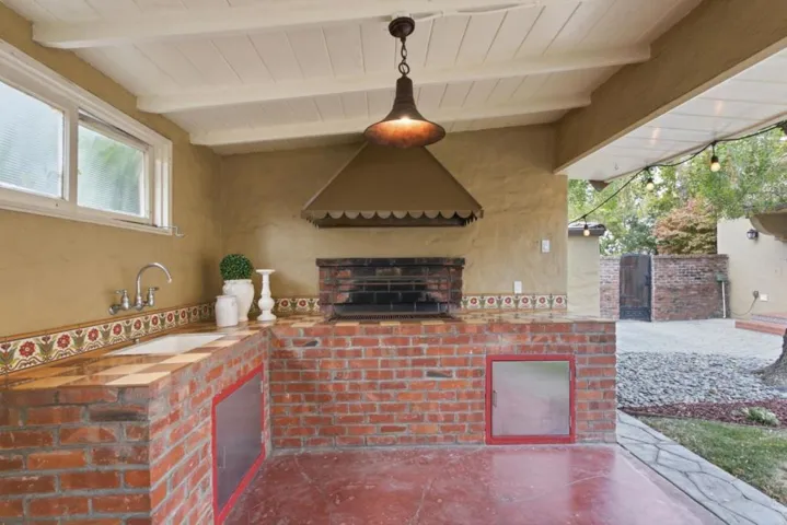 1601 Hanchett Avenue, San Jose, California 95128