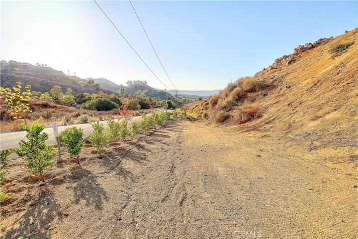 20653 Mustang Court, Lake Mathews, California 92570