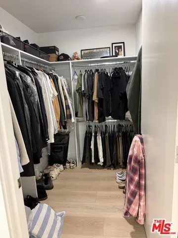 12078 Guerin 207, Studio City, California 91604