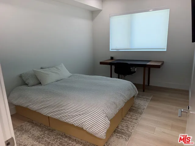12078 Guerin 207, Studio City, California 91604
