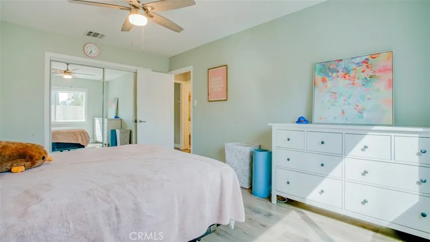 15370 Kadota, Sylmar, California 91342