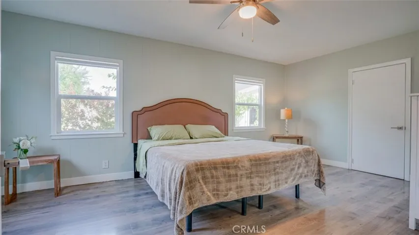 15370 Kadota, Sylmar, California 91342