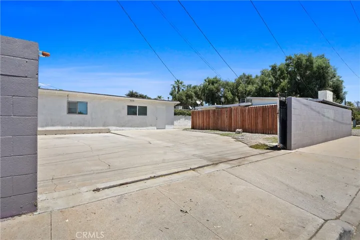 3008 N Arrowhead A, San Bernardino, California 92405