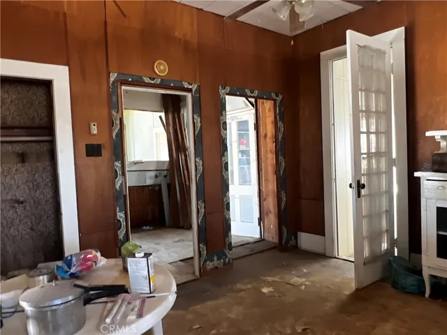 421 Palm Way, Needles, California 92363
