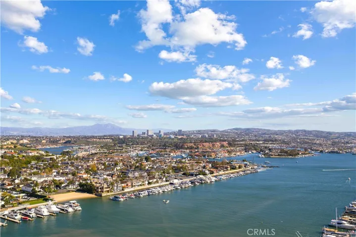 2411 Bayshore, Newport Beach, California 92663