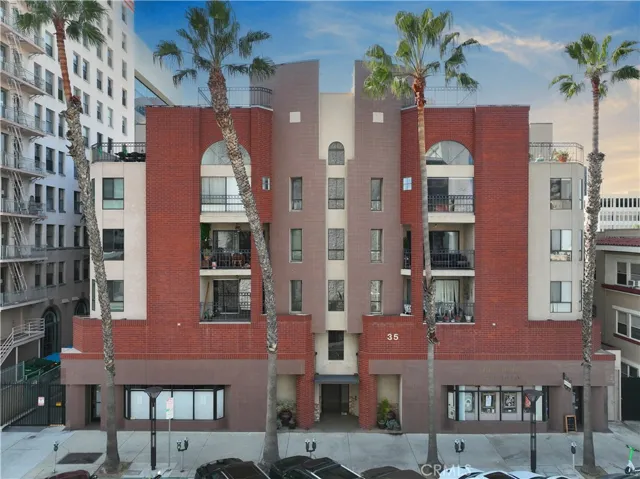 35 Linden, Long Beach, California 90802