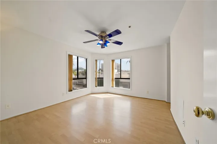 35 Linden, Long Beach, California 90802