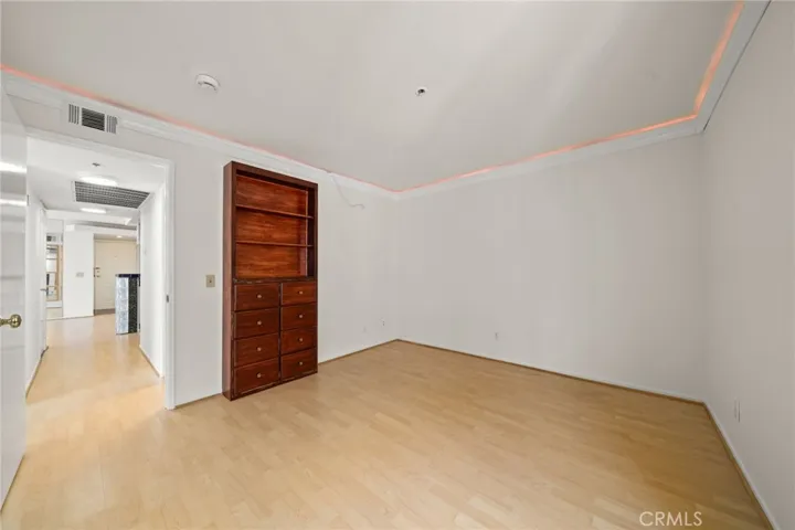 35 Linden, Long Beach, California 90802