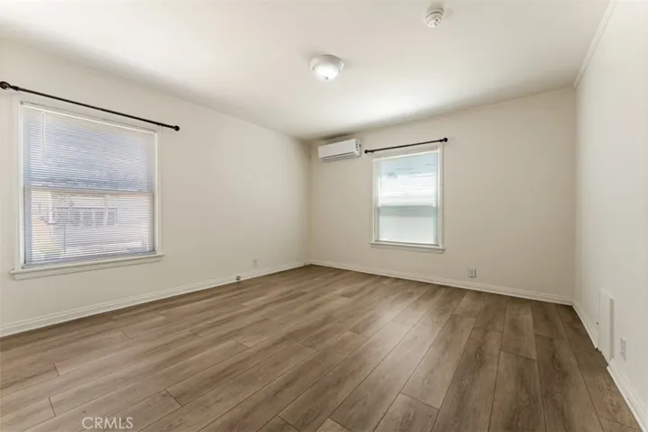 1235 S Beverly Glen Boulevard, Los Angeles, California 90024