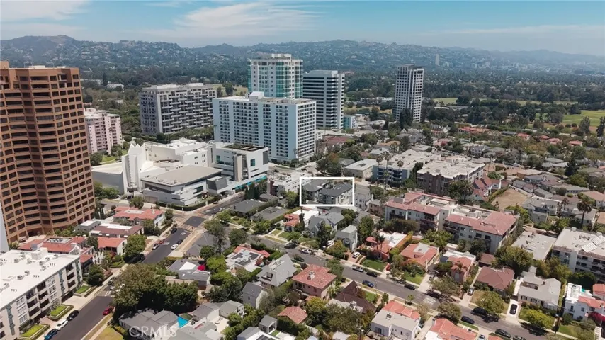 1235 S Beverly Glen Boulevard, Los Angeles, California 90024