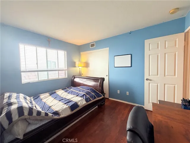20350 Calhaven, Saugus, California 91390