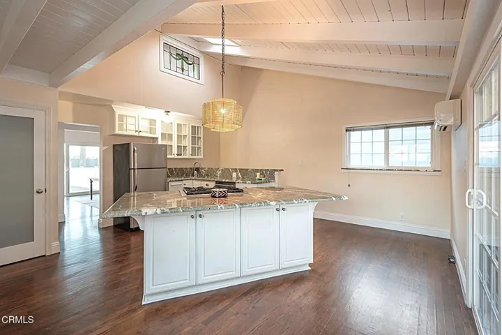 Kitchen 3 vacant