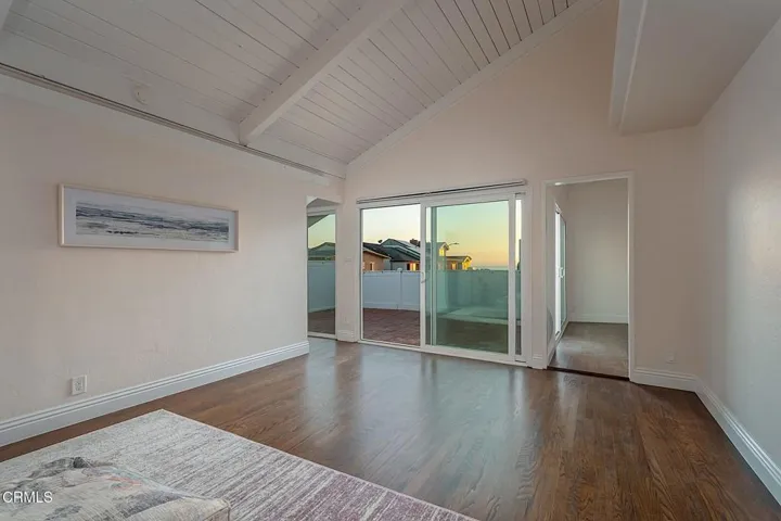 2nd Floor Living 6