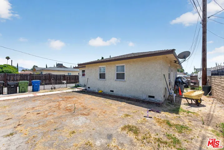 11232 Keswick Street, Los Angeles, California 91352