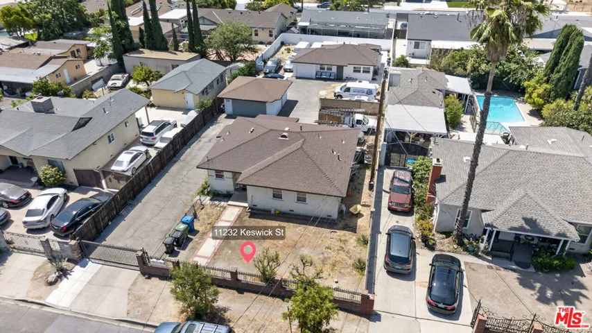11232 Keswick Street, Los Angeles, California 91352