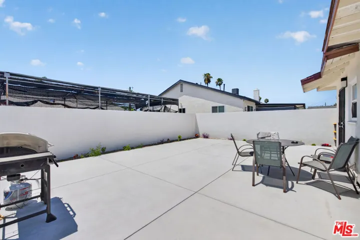 11232 Keswick Street, Los Angeles, California 91352