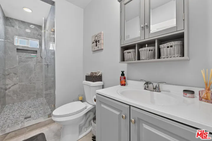 11232 Keswick Street, Los Angeles, California 91352