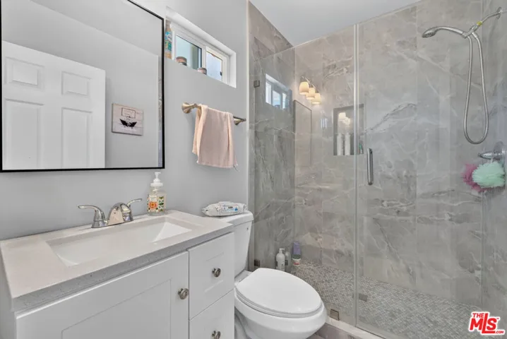 11232 Keswick Street, Los Angeles, California 91352