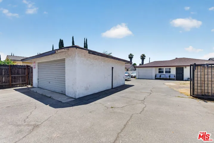 11232 Keswick Street, Los Angeles, California 91352
