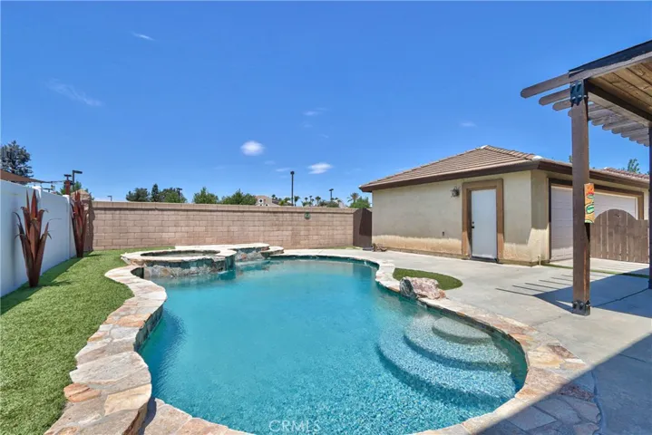 37283 Fallsgrove, Murrieta, California 92563