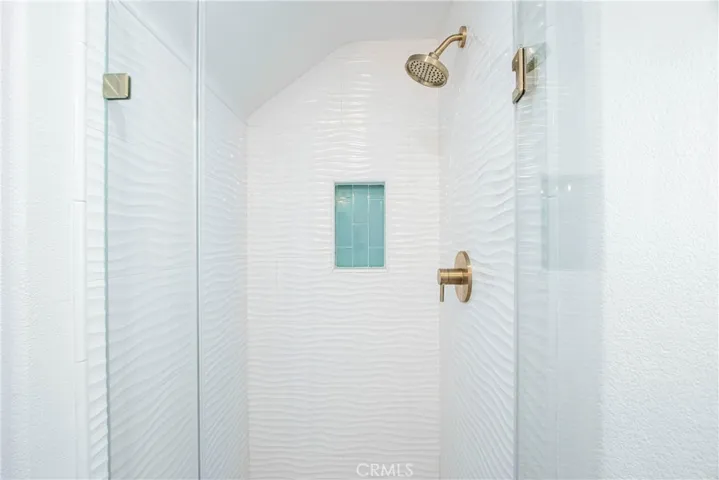 37283 Fallsgrove, Murrieta, California 92563