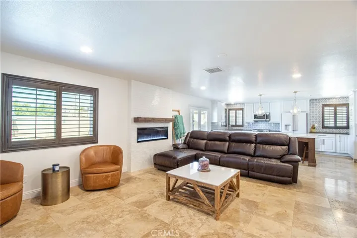 37283 Fallsgrove, Murrieta, California 92563