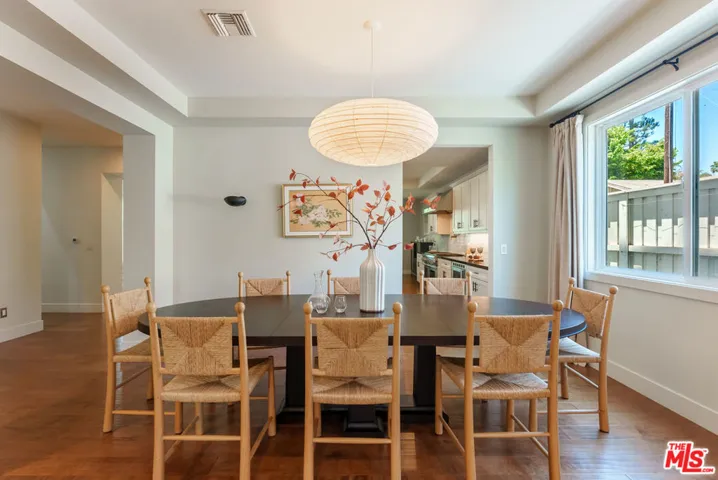961 S Gretna Green Way, Los Angeles, California 90049