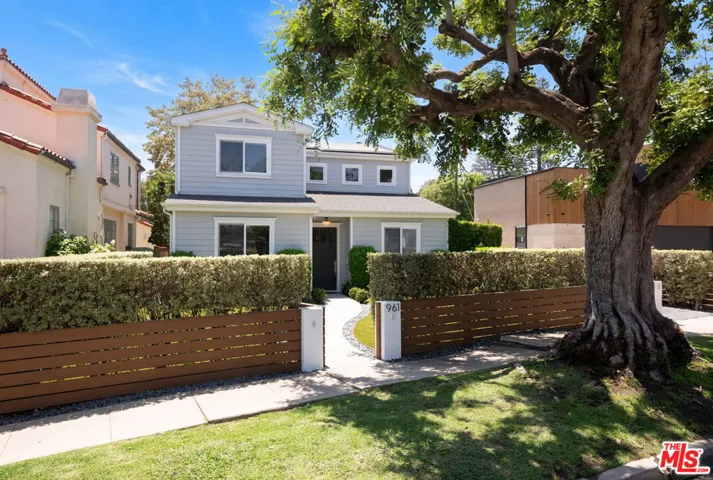 961 S Gretna Green Way, Los Angeles, California 90049