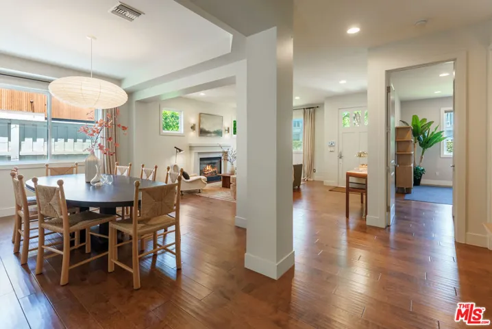 961 S Gretna Green Way, Los Angeles, California 90049