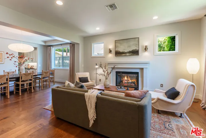 961 S Gretna Green Way, Los Angeles, California 90049