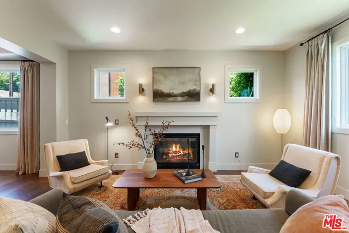 961 S Gretna Green Way, Los Angeles, California 90049