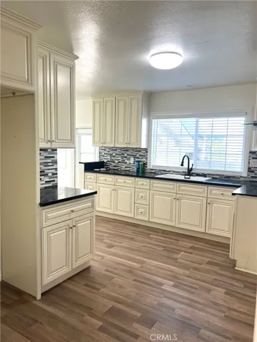 2149 Greenfield Avenue, Los Angeles, California 90025