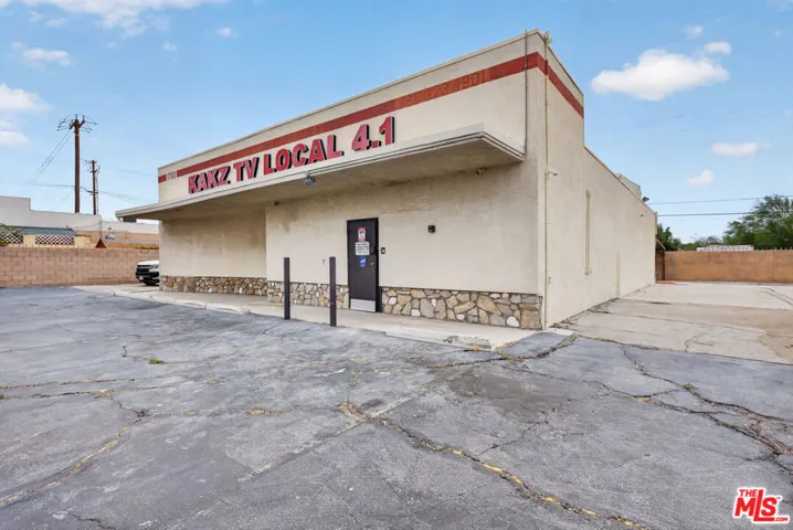 17100 N Indian Canyon Drive, North Palm Springs, California 92258
