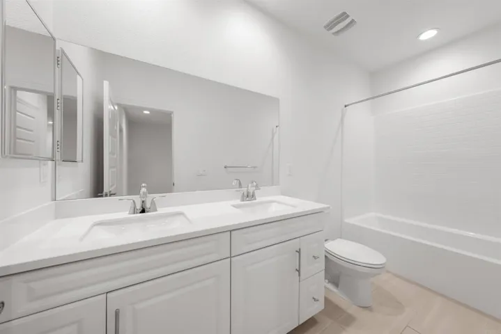 10345 Graphite Street, Spring Valley, California 91977