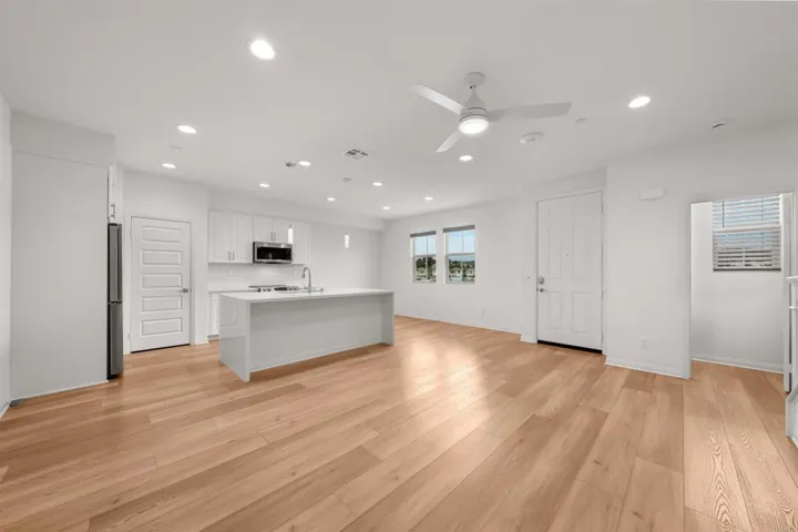 10345 Graphite Street, Spring Valley, California 91977