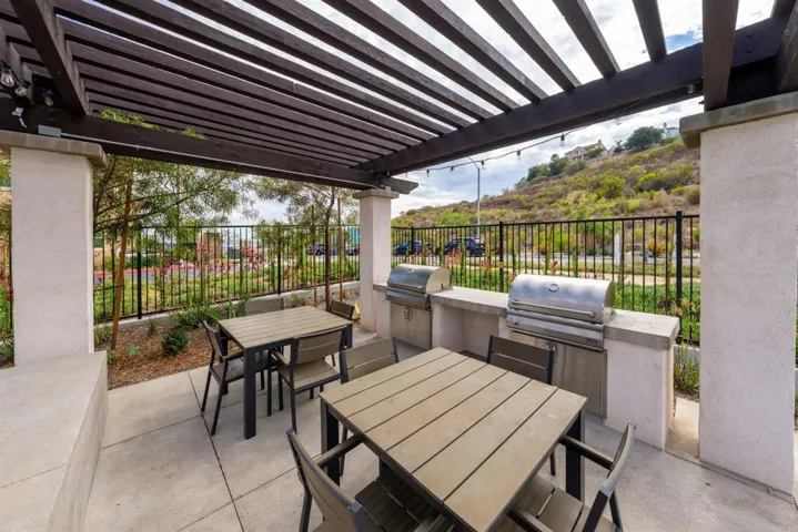 10345 Graphite Street, Spring Valley, California 91977