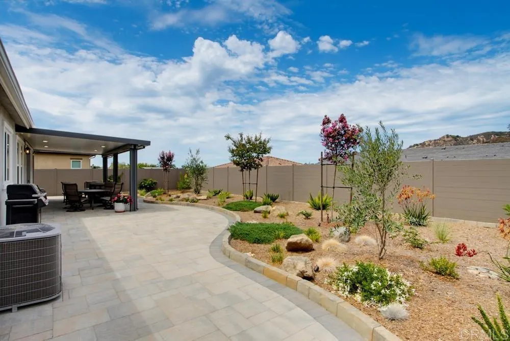 Fire Resilient Fencing