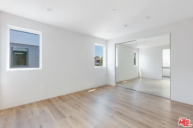 11554 Lemp Court, Studio City, California 91602