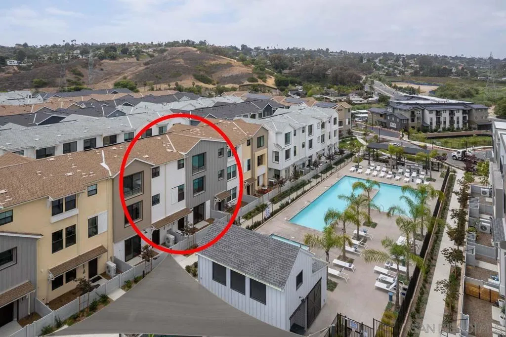 2564 Delphinium Ln, Carlsbad, California 92008 — photo 5