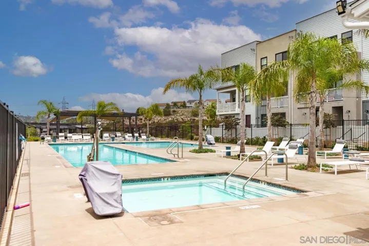 2564 Delphinium Ln, Carlsbad, California 92008