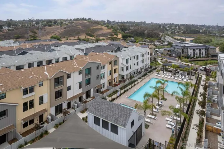 2564 Delphinium Ln, Carlsbad, California 92008