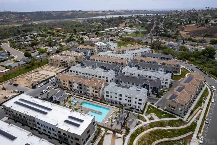 2564 Delphinium Ln, Carlsbad, California 92008